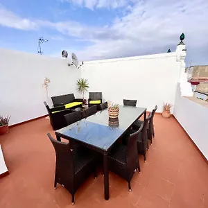 Gatu Premium Patio Andaluz Apartamento